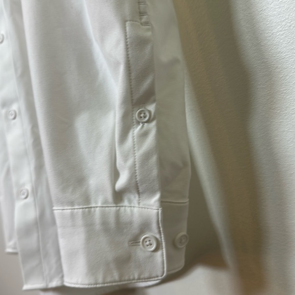 Lululemon Button Up - Picture 5 of 6